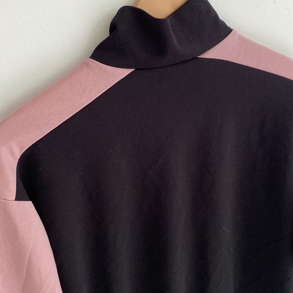 In motion full zip color black long sleeve jacket, Size M - Picture 6 of 10